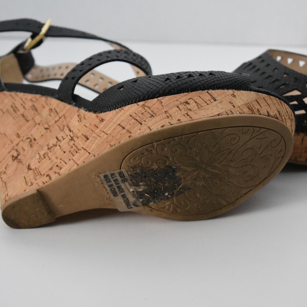 Wedges - Picture 3 of 4